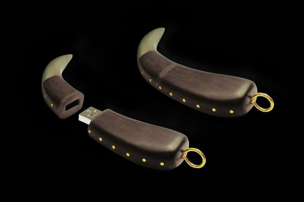 MJ - USB Flash Drive Wild Tooth Edition - Blackwood, Tiger Fang, Silver & Gold 750