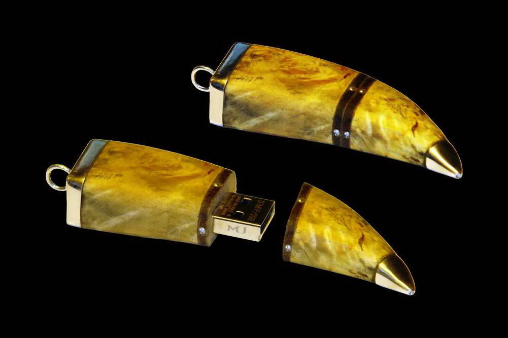 MJ - USB Flash Drive Wood Palladium Diamond Edition - Silver Gilding Palladium, Karelian Birch, Diamonds.